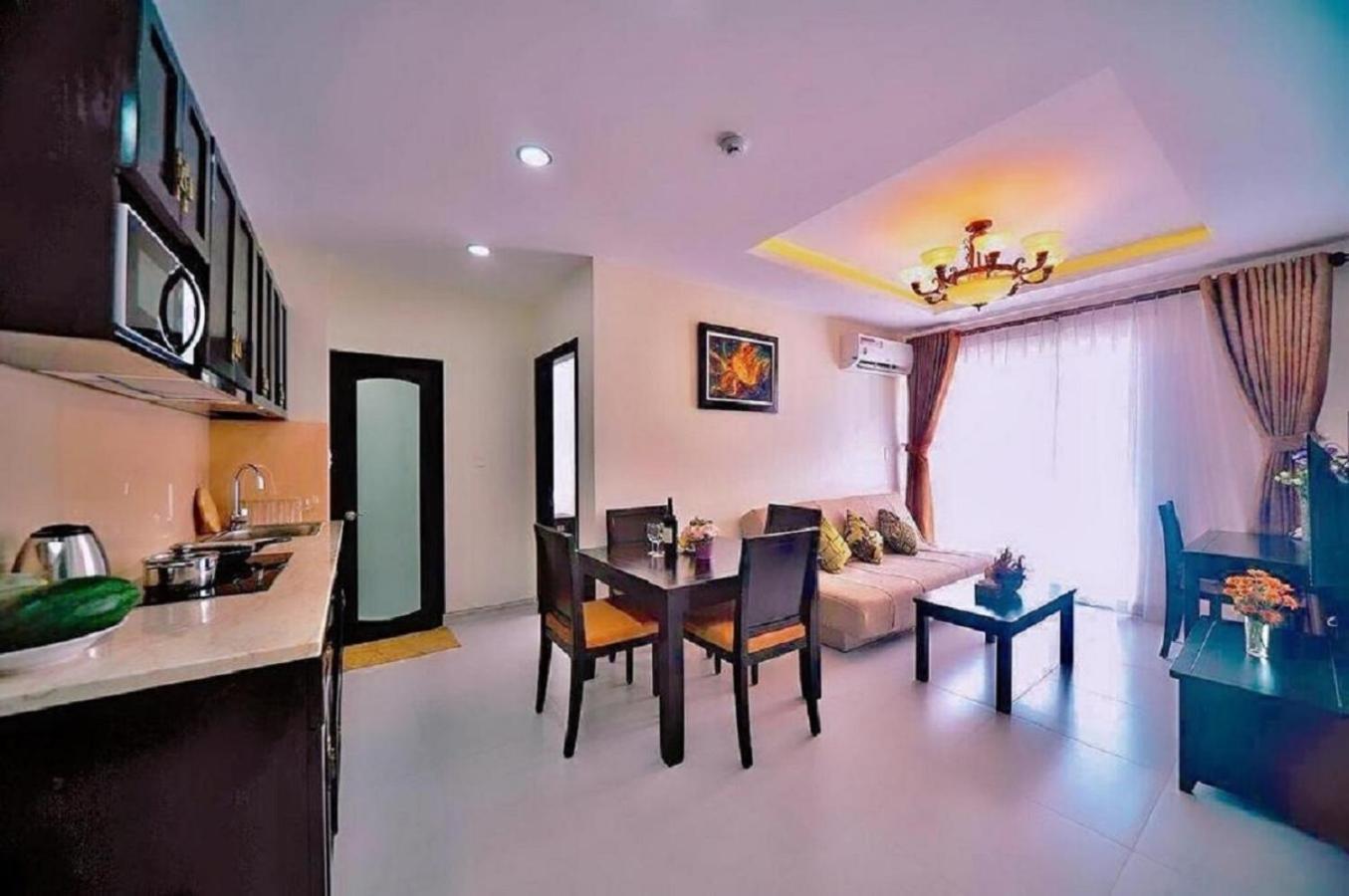 Kosmos Apart Hotel Phu Quoc - Night Market & Walkin To Beach Exterior photo